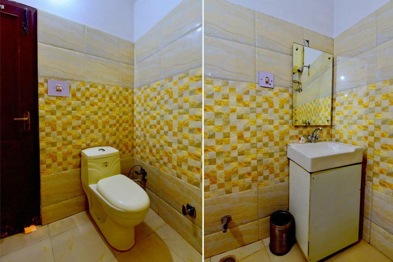 Oyo 26909 Hotel Paras 만디 외부 사진