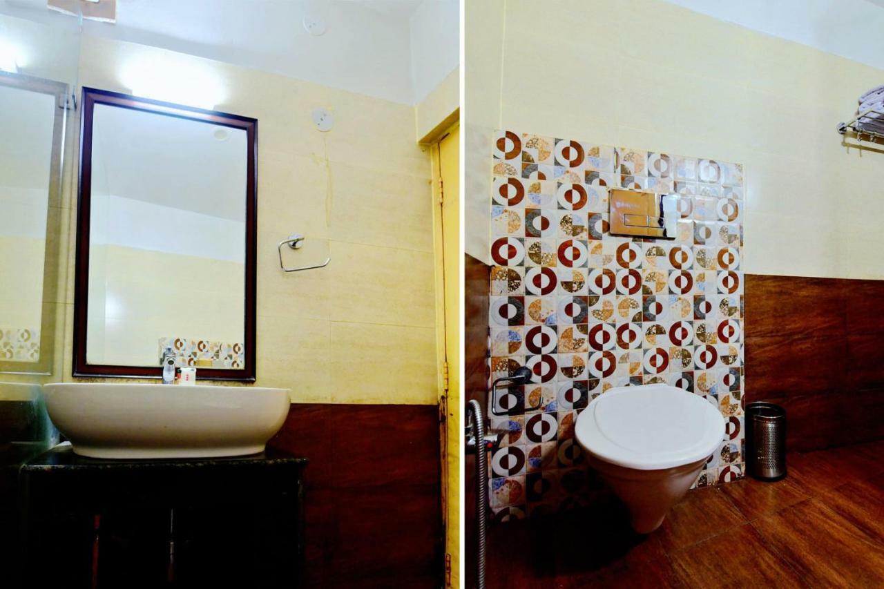 Oyo 26909 Hotel Paras 만디 외부 사진